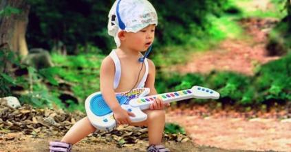 La guitare pour les enfants A quel âge est-il recommander d'apprendre la guitare ?